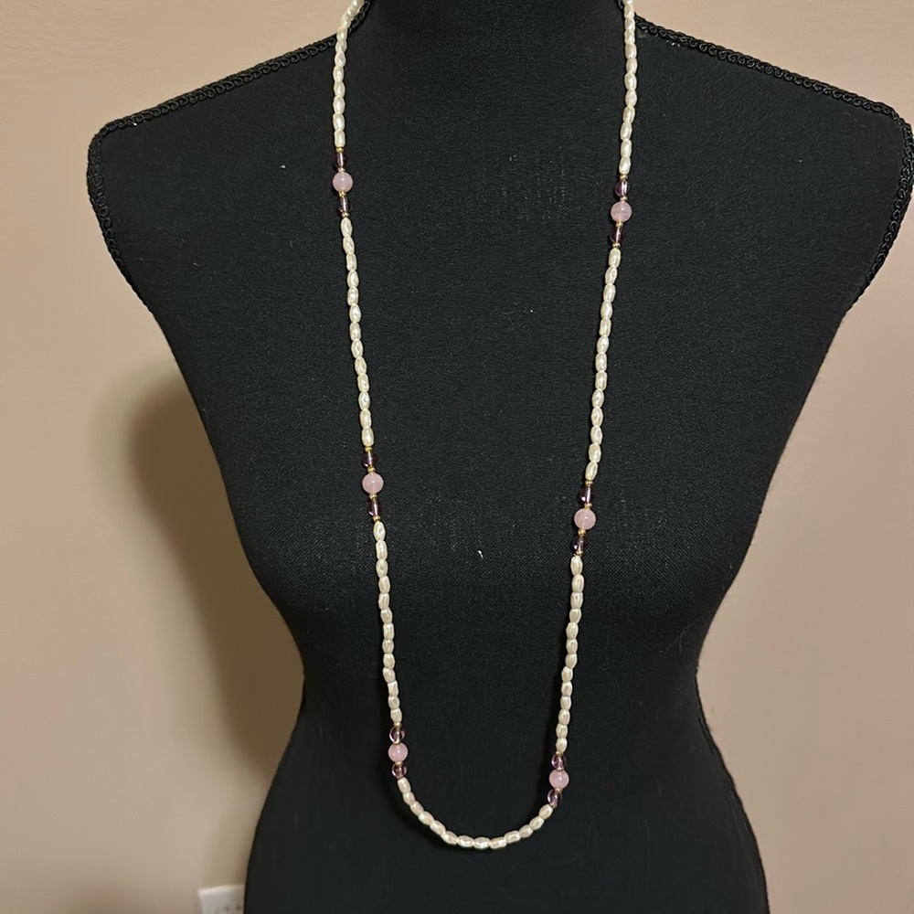 Beautiful Vintage Pearl Beaded Necklace